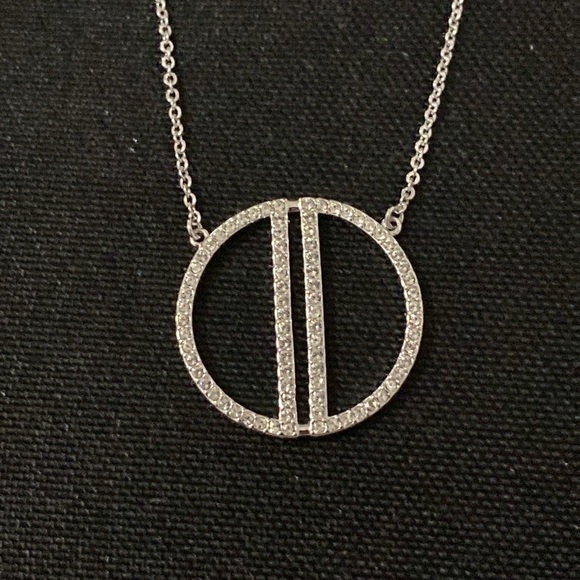 Nic & Syd Silver Necklace Swarovski Crystals approx. 16”Adjustable chain clasp - Picture 12 of 12